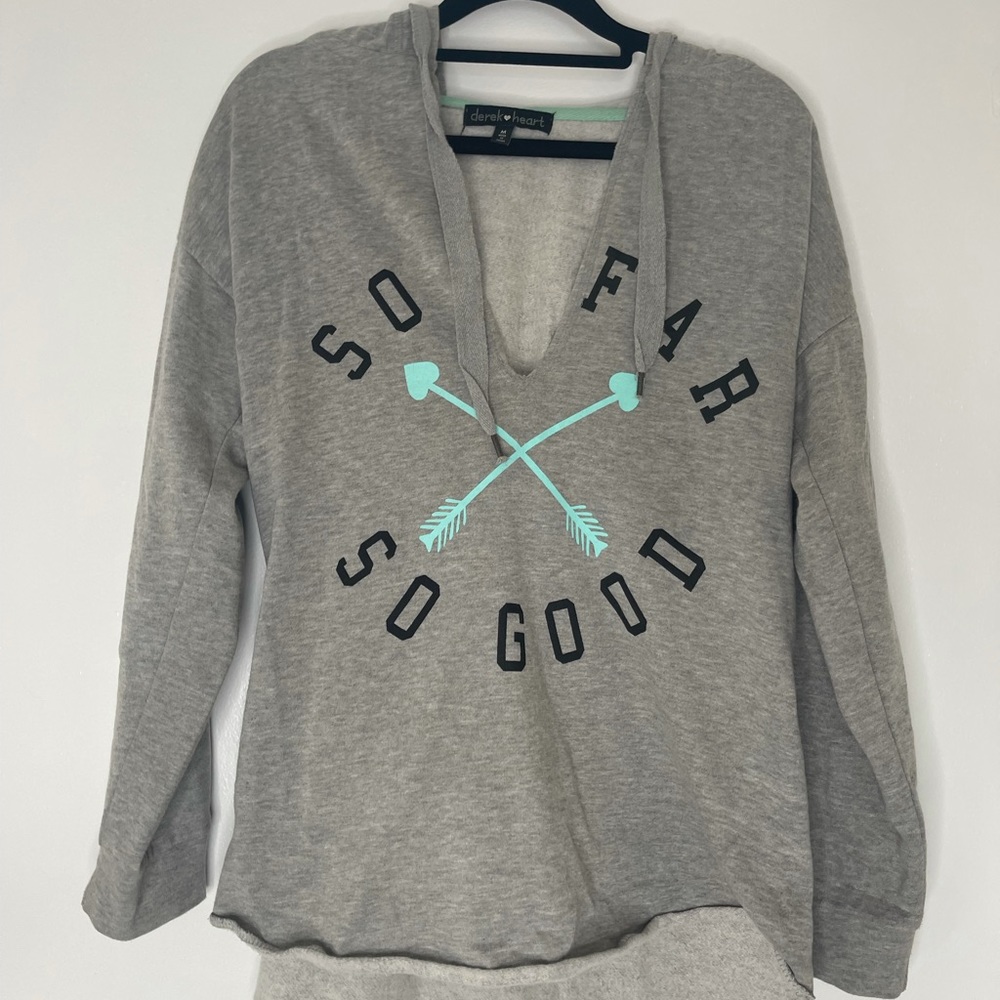 Derek Heart Sweater-  M